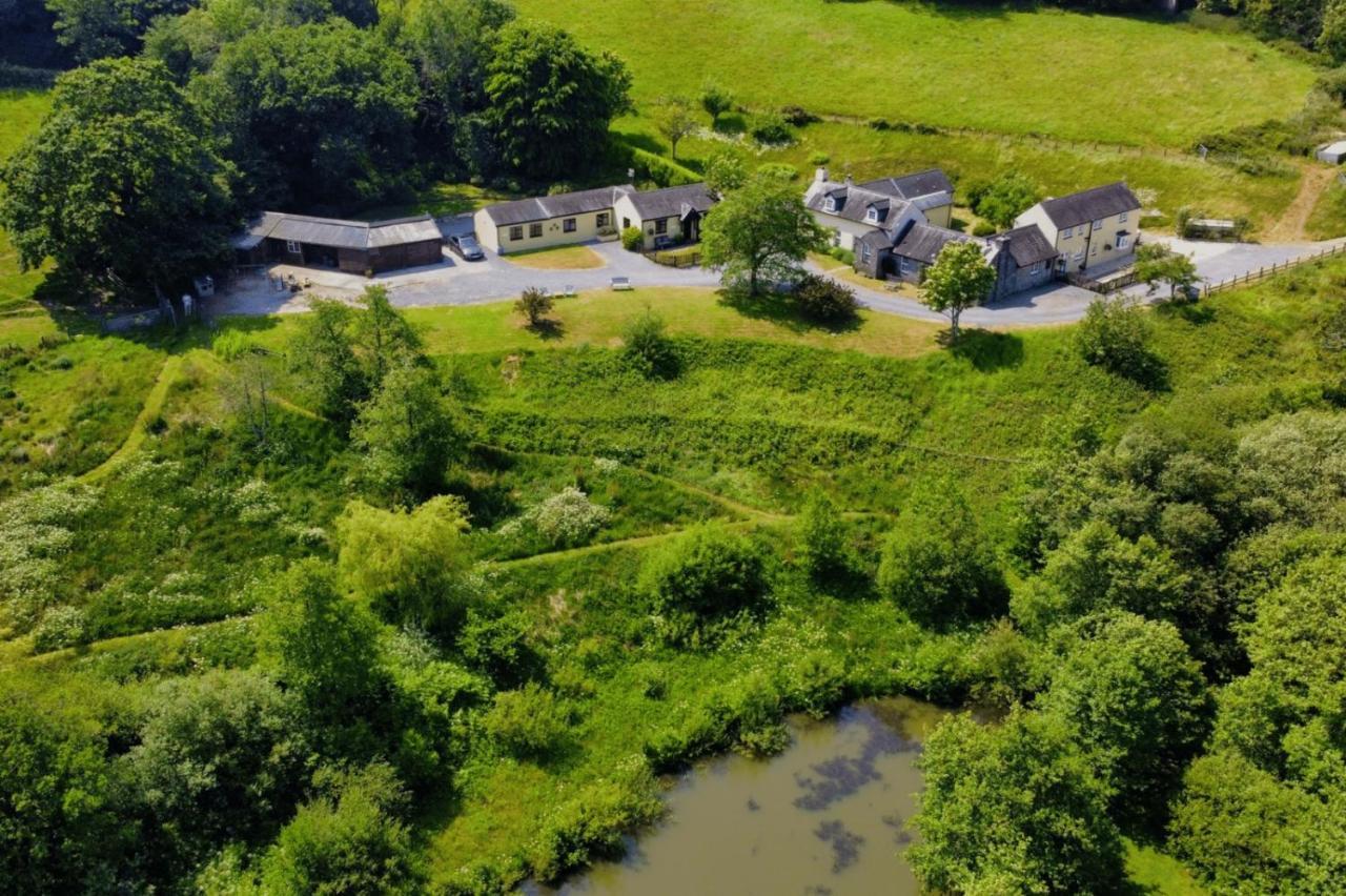Meadowsweet Cottage Jacuzzi Edition Saundersfoot Exterior photo